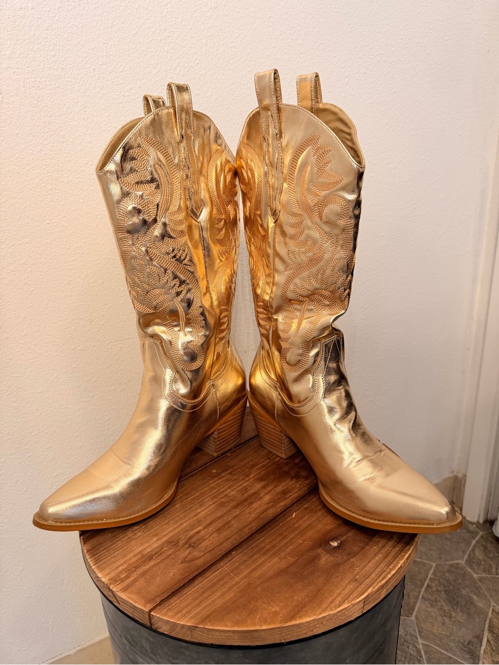 Metallic Gold Western Cowboy Boots - Gold - Picture 2 of 5